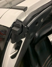 Load image into Gallery viewer, Blaster Z 300ZX T-top/ A-Pillar Seal (Pair)
